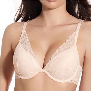 Victoria's Secret Incredible Plunge Bra